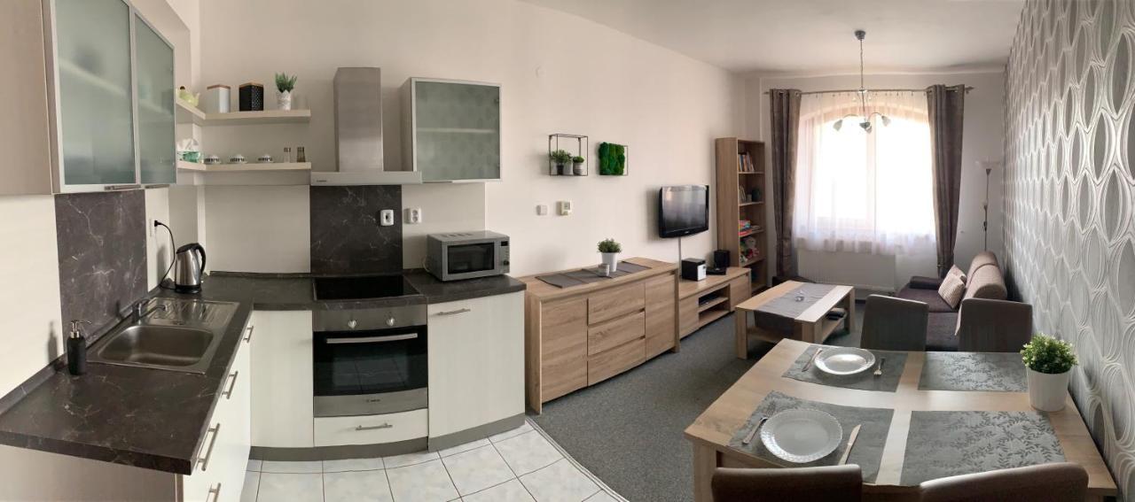 Cosy Apartment In An Excellent Location Vel'ka Lomnica Esterno foto